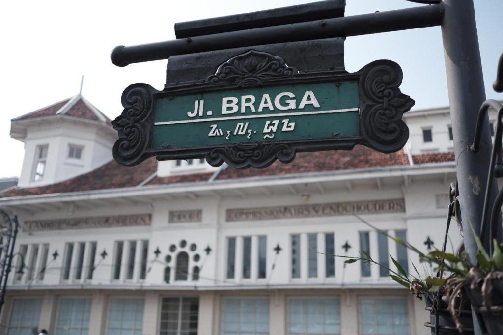 Gania Hotel Bandung Exteriér fotografie